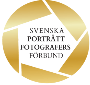 Logotyp Svenska Porträttfotografers Förbund